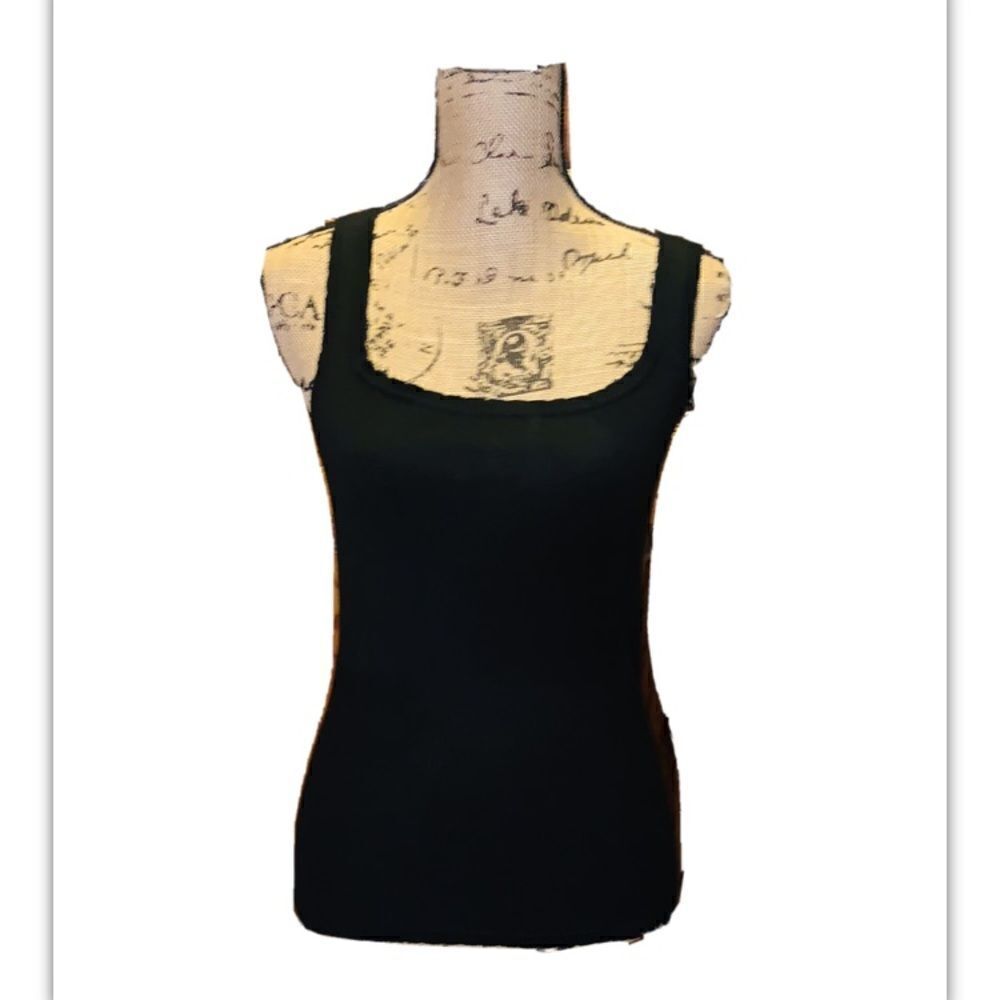 Xhilaration black knit tank top size m